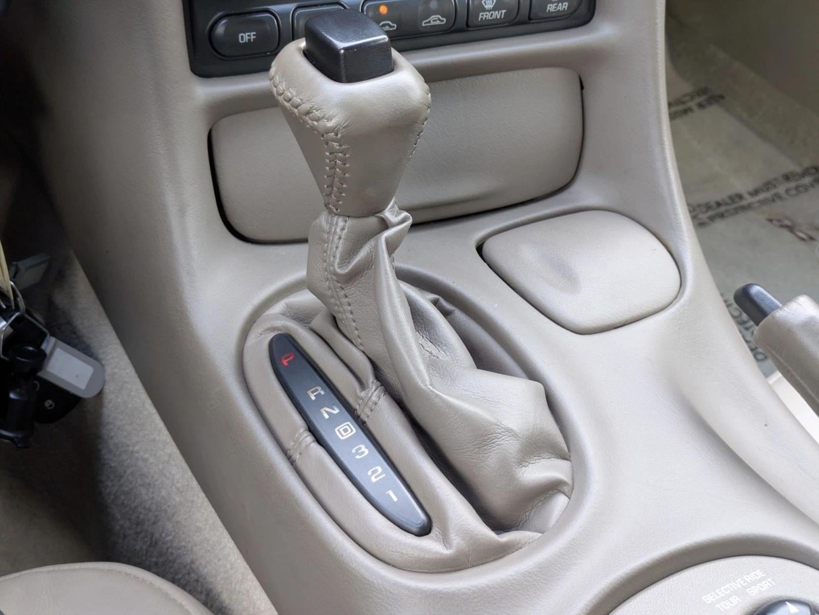 2003 Chevrolet Corvette Base