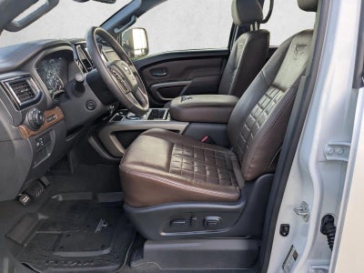 2022 Nissan Titan XD 4x4 Crew Cab Platinum Reserve