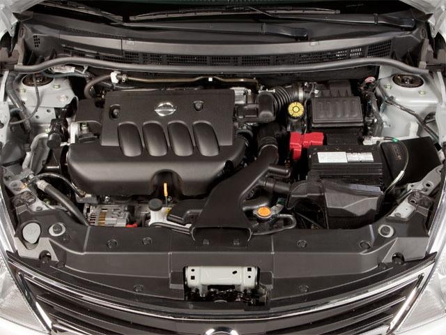 2011 Nissan Versa 5dr HB I4 CVT 1.8 SL