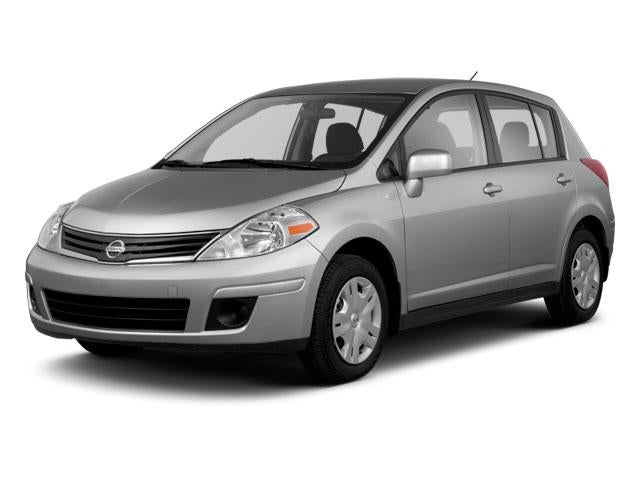 2011 Nissan Versa 5dr HB I4 CVT 1.8 SL