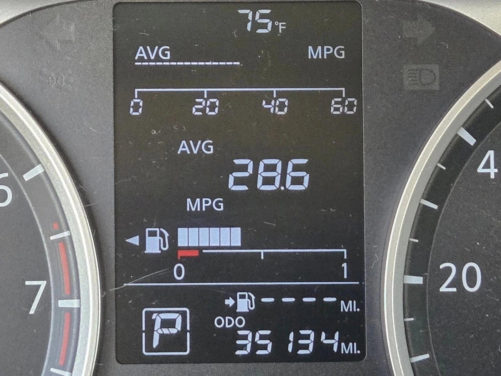 2019 Nissan Kicks S FWD