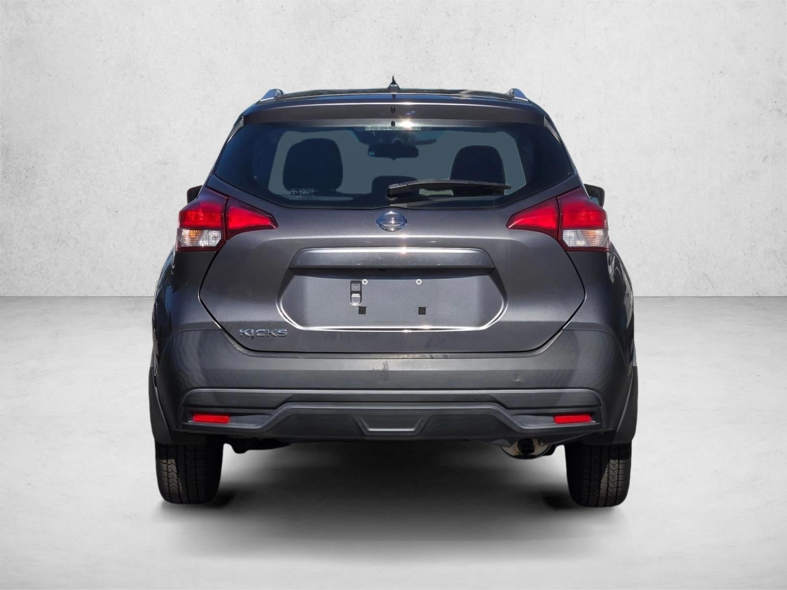 2019 Nissan Kicks S FWD