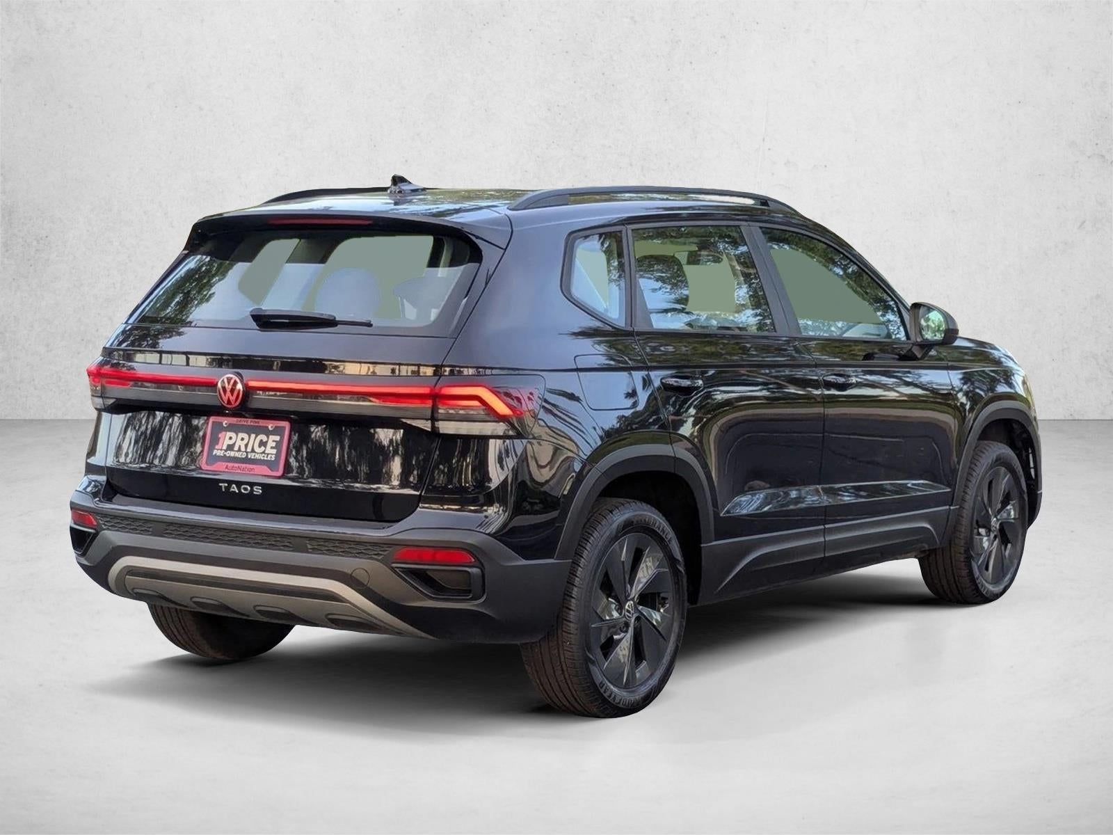 2025 Volkswagen Taos S FWD