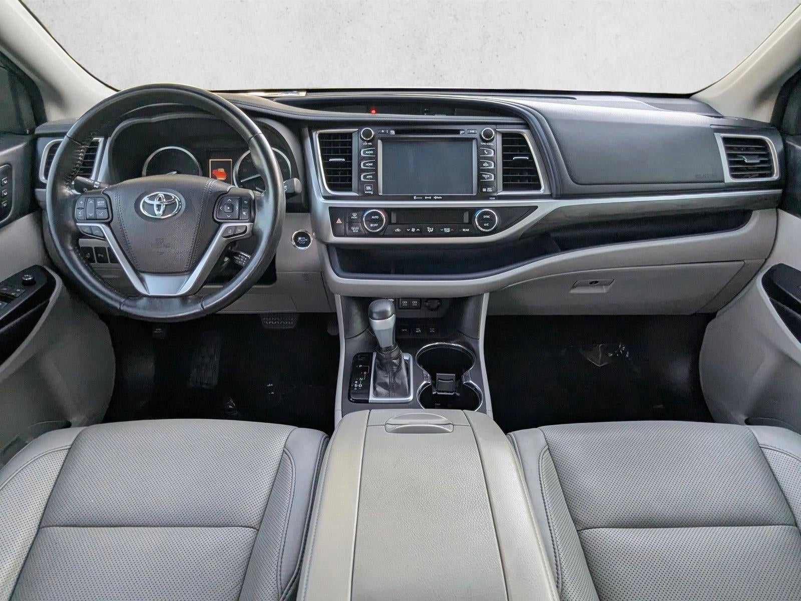 2018 Toyota Highlander Limited Platinum V6 AWD (Natl)