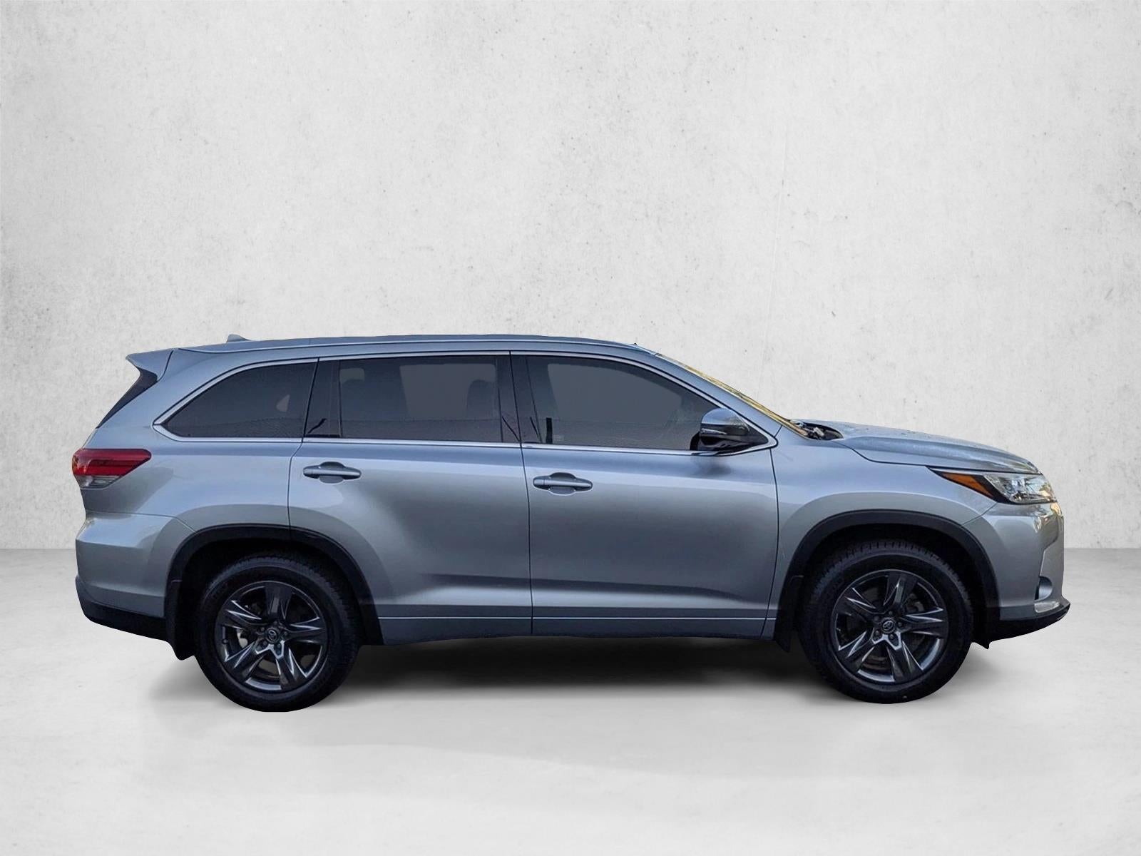 2018 Toyota Highlander Limited Platinum V6 AWD (Natl)