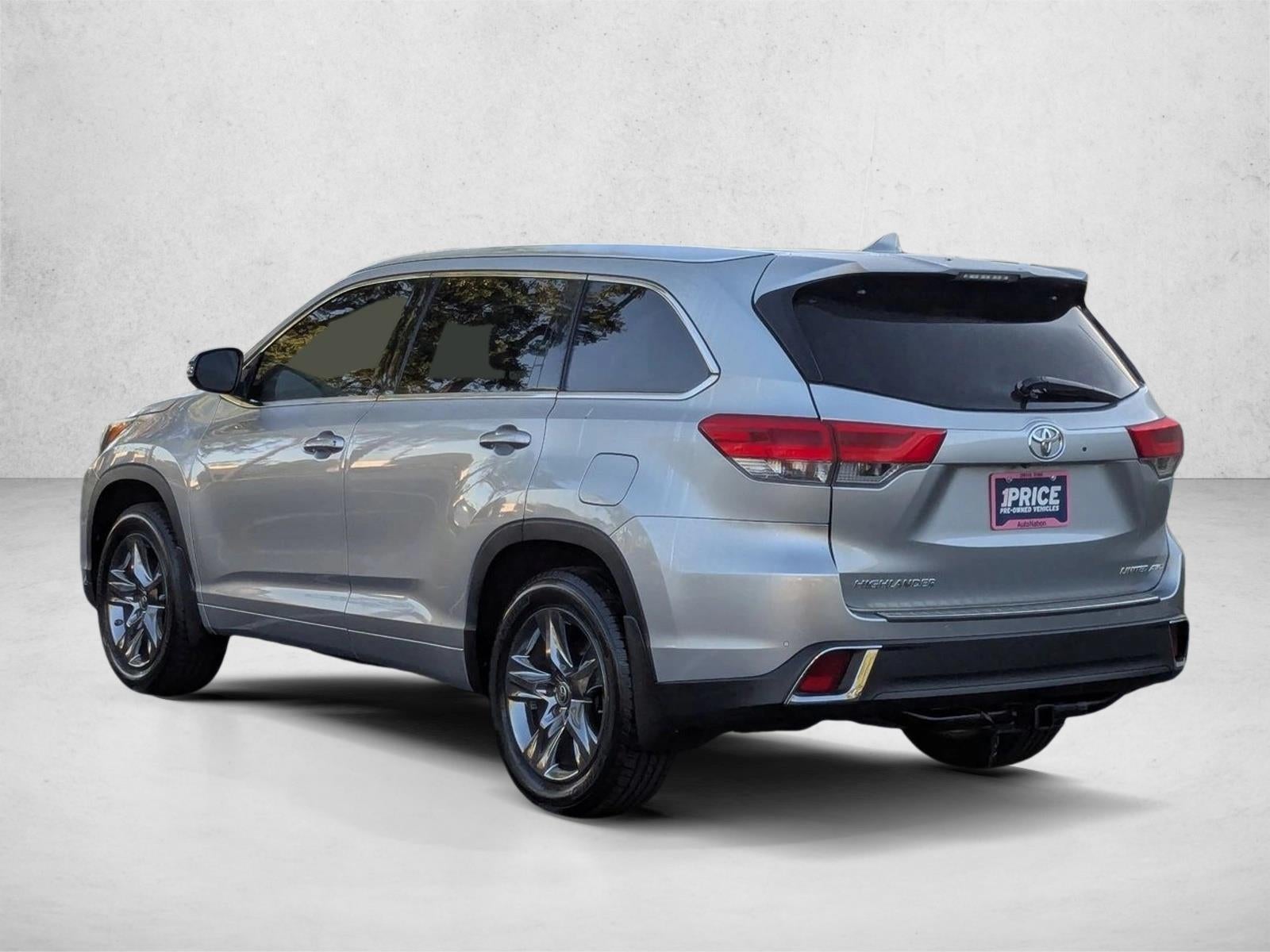 2018 Toyota Highlander Limited Platinum V6 AWD (Natl)