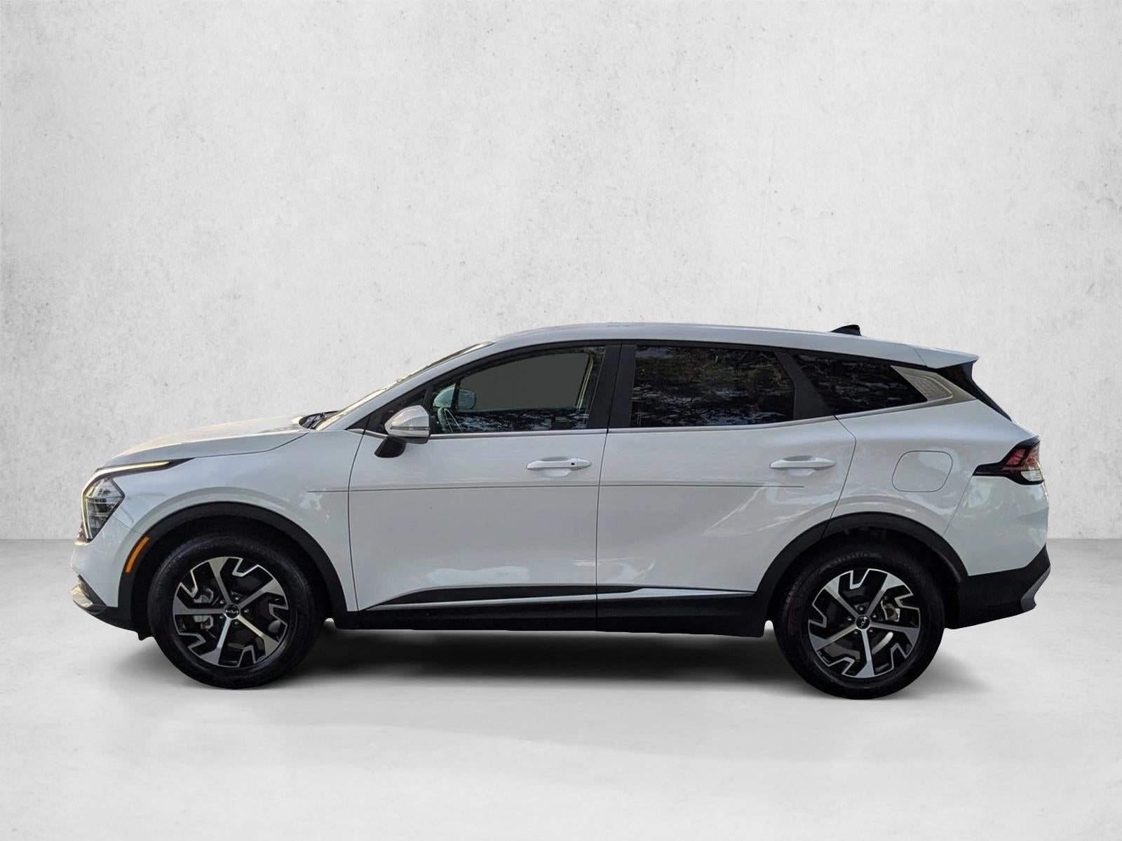 2024 Kia Sportage EX FWD