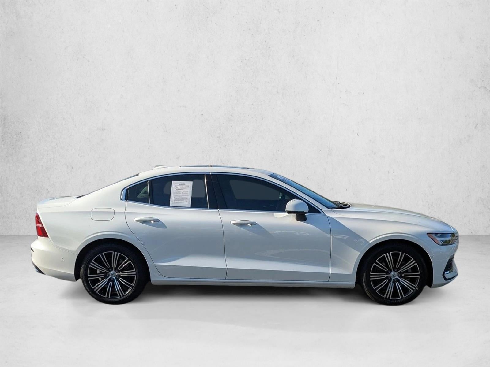2022 Volvo S60 B5 AWD Inscription
