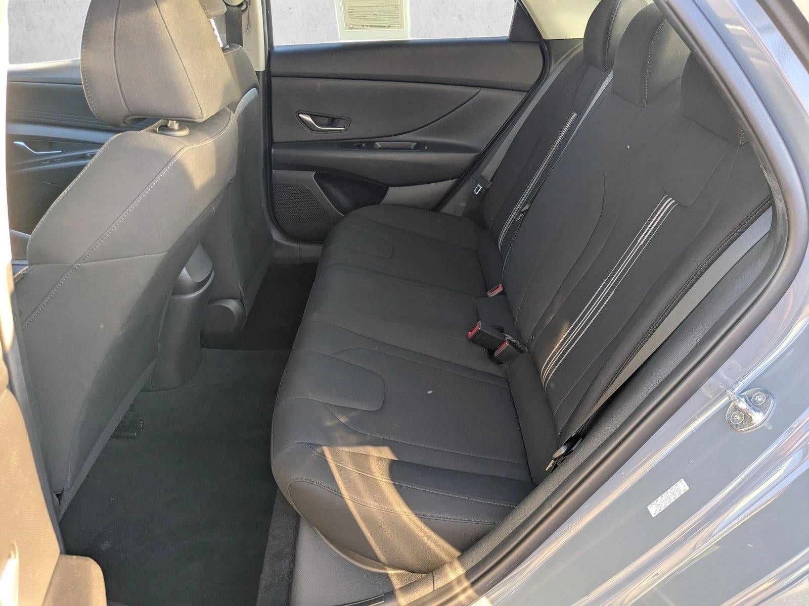 2023 Hyundai ELANTRA SEL IVT