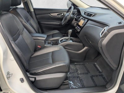 2015 Nissan Rogue FWD 4dr SV