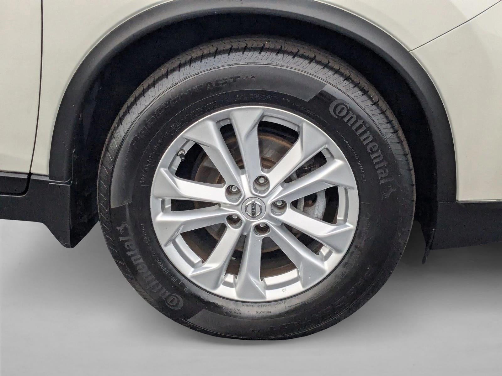 2015 Nissan Rogue FWD 4dr SV