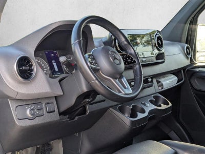 2022 Mercedes-Benz Sprinter Passenger Van 2500 High Roof V6 170" RWD