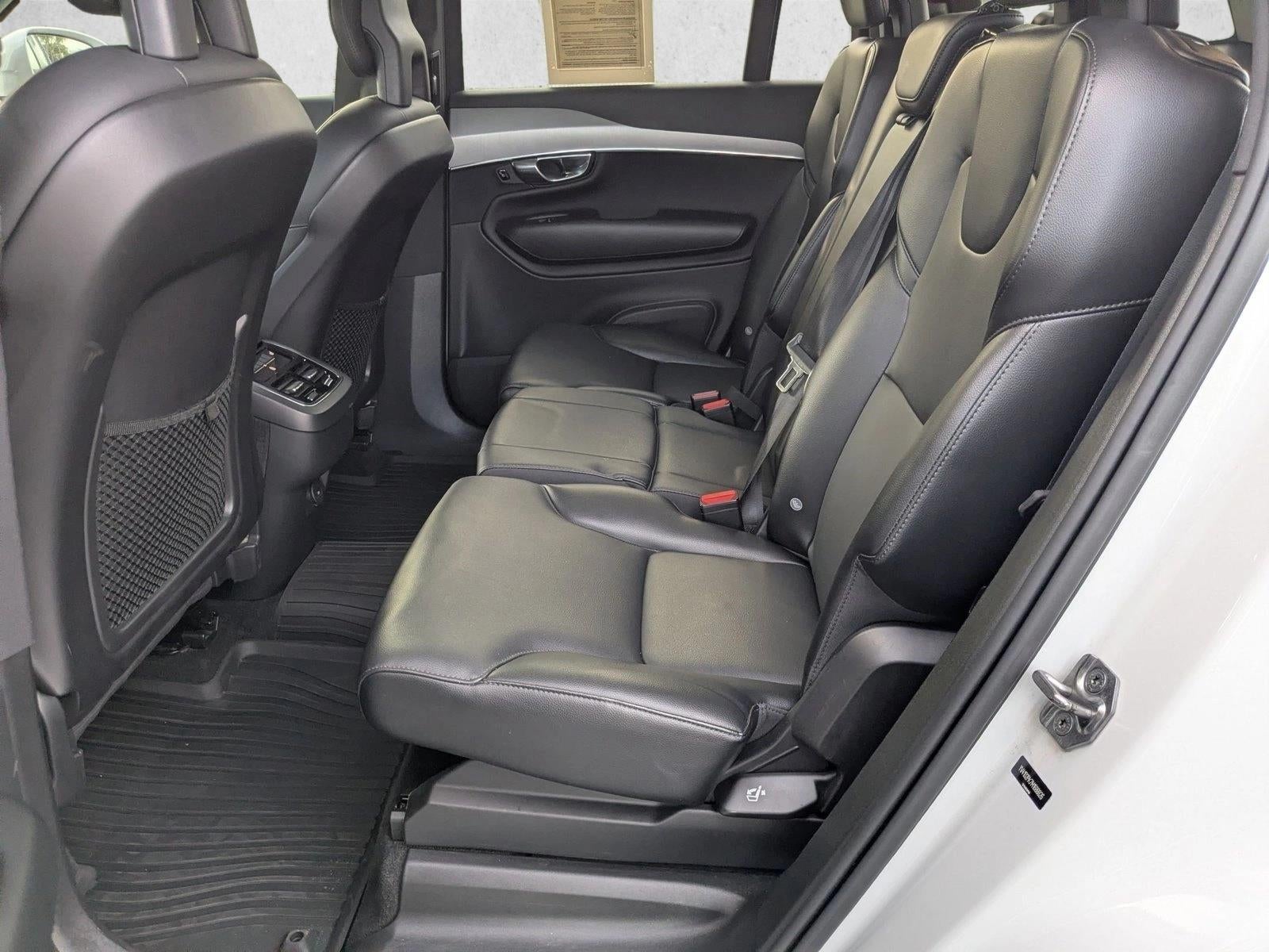 2021 Volvo XC90 T5 AWD Momentum 7P