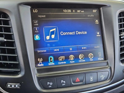 2016 Chrysler 200 4dr Sdn C FWD