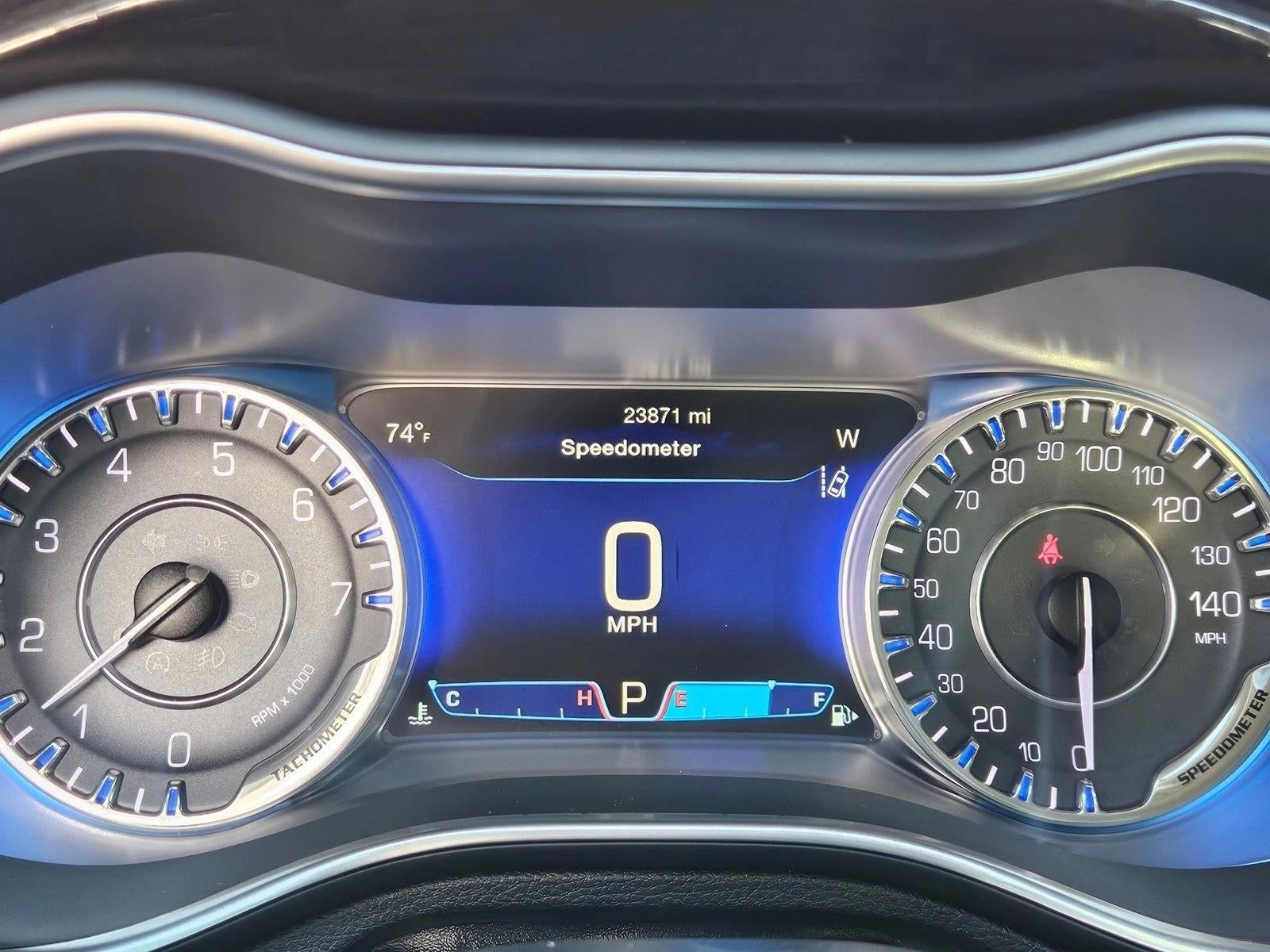 2016 Chrysler 200 4dr Sdn C FWD