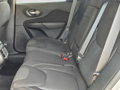 2016 Jeep Cherokee FWD 4dr Latitude