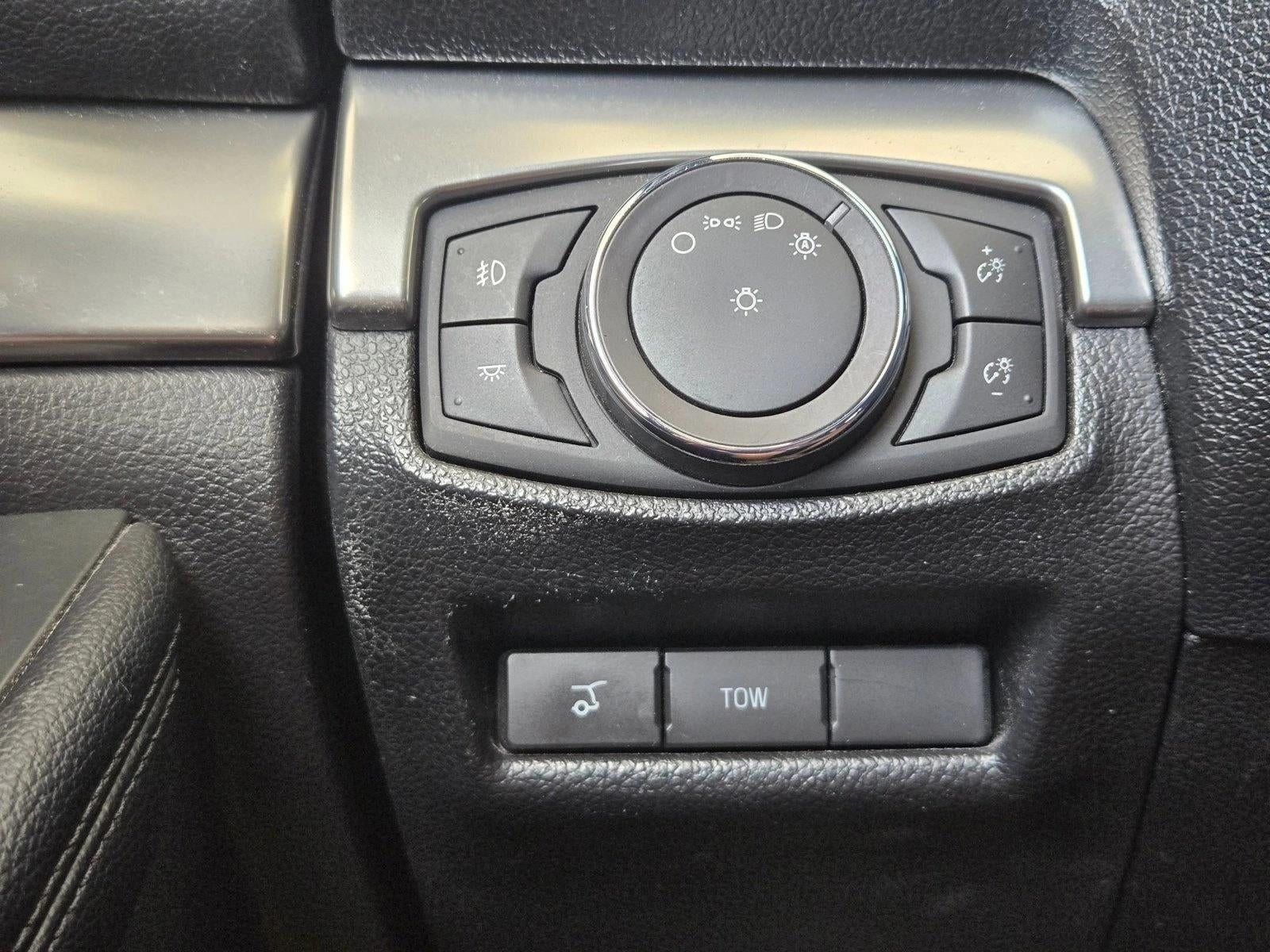2018 Ford Explorer XLT FWD