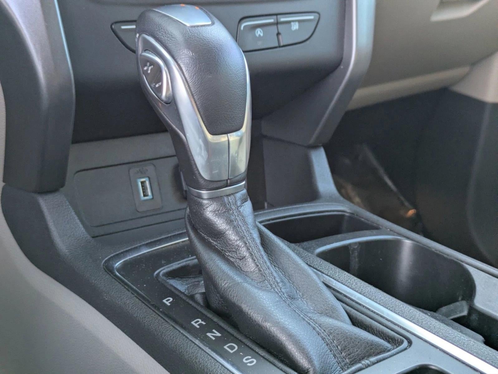 2019 Ford Escape SEL FWD