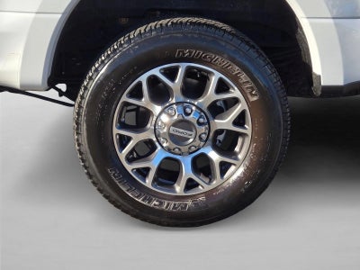 2022 Ford Super Duty F-250 SRW LARIAT 4WD Crew Cab 6.75' Box