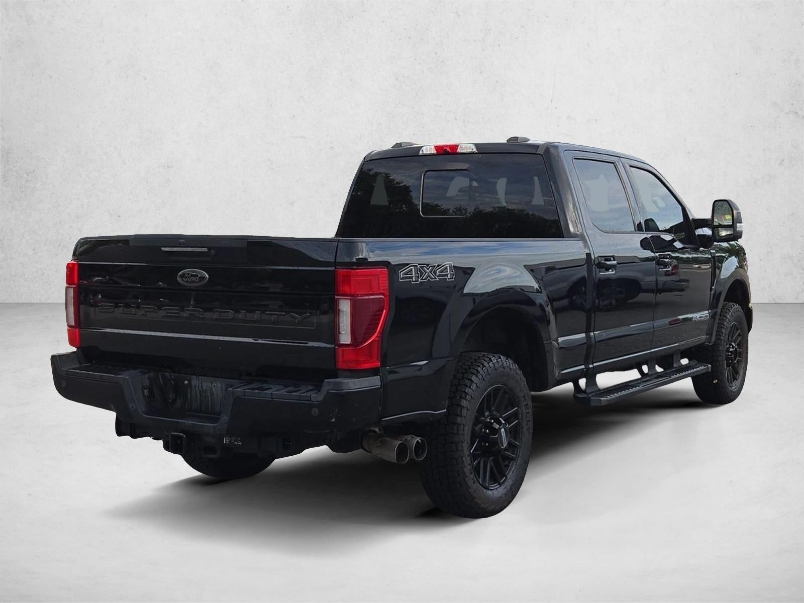 2022 Ford Super Duty F-250 SRW LARIAT 4WD Crew Cab 6.75' Box
