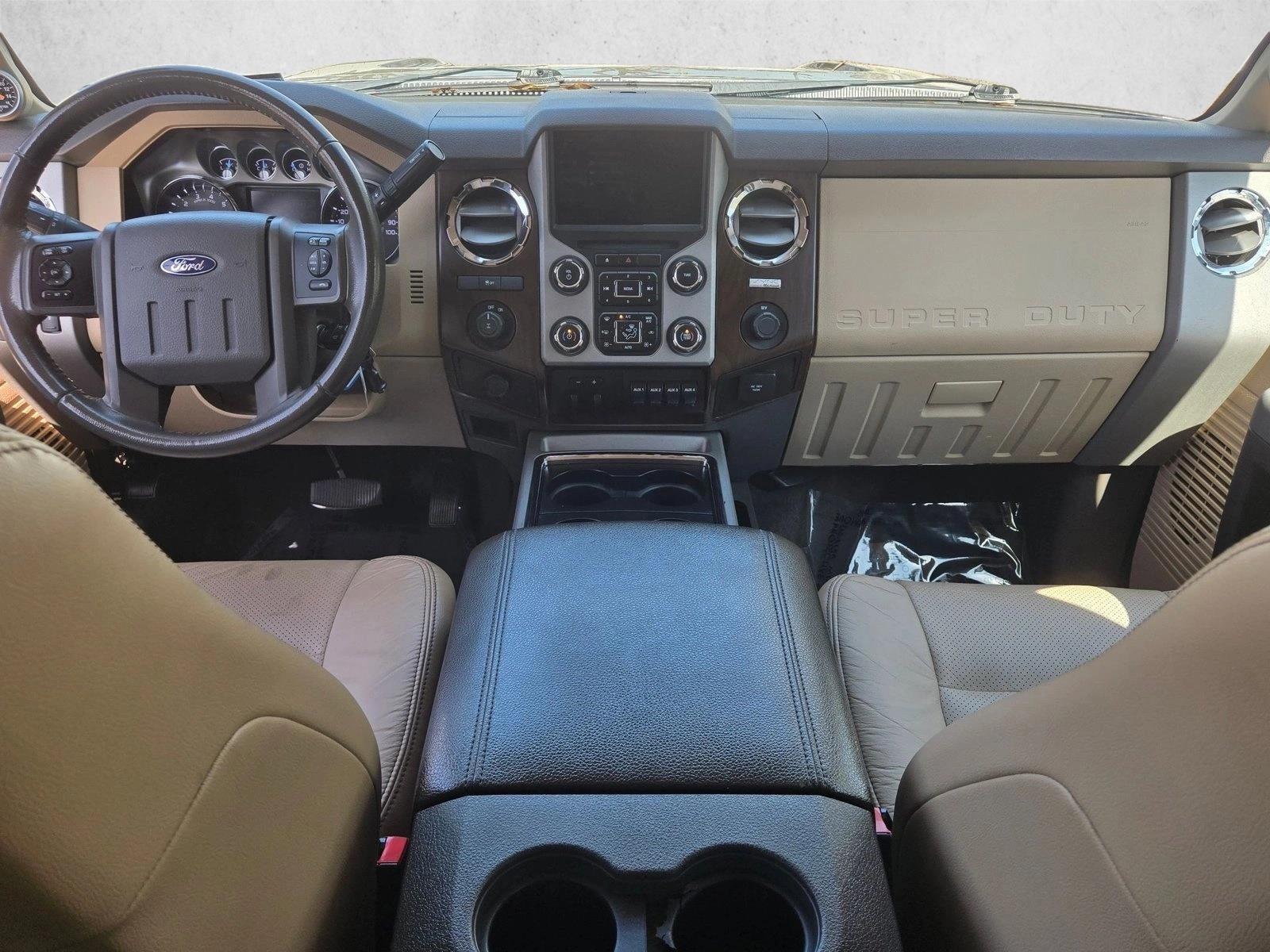 2014 Ford Super Duty F-350 SRW 2WD Crew Cab 6-3/4 Ft Box Lariat