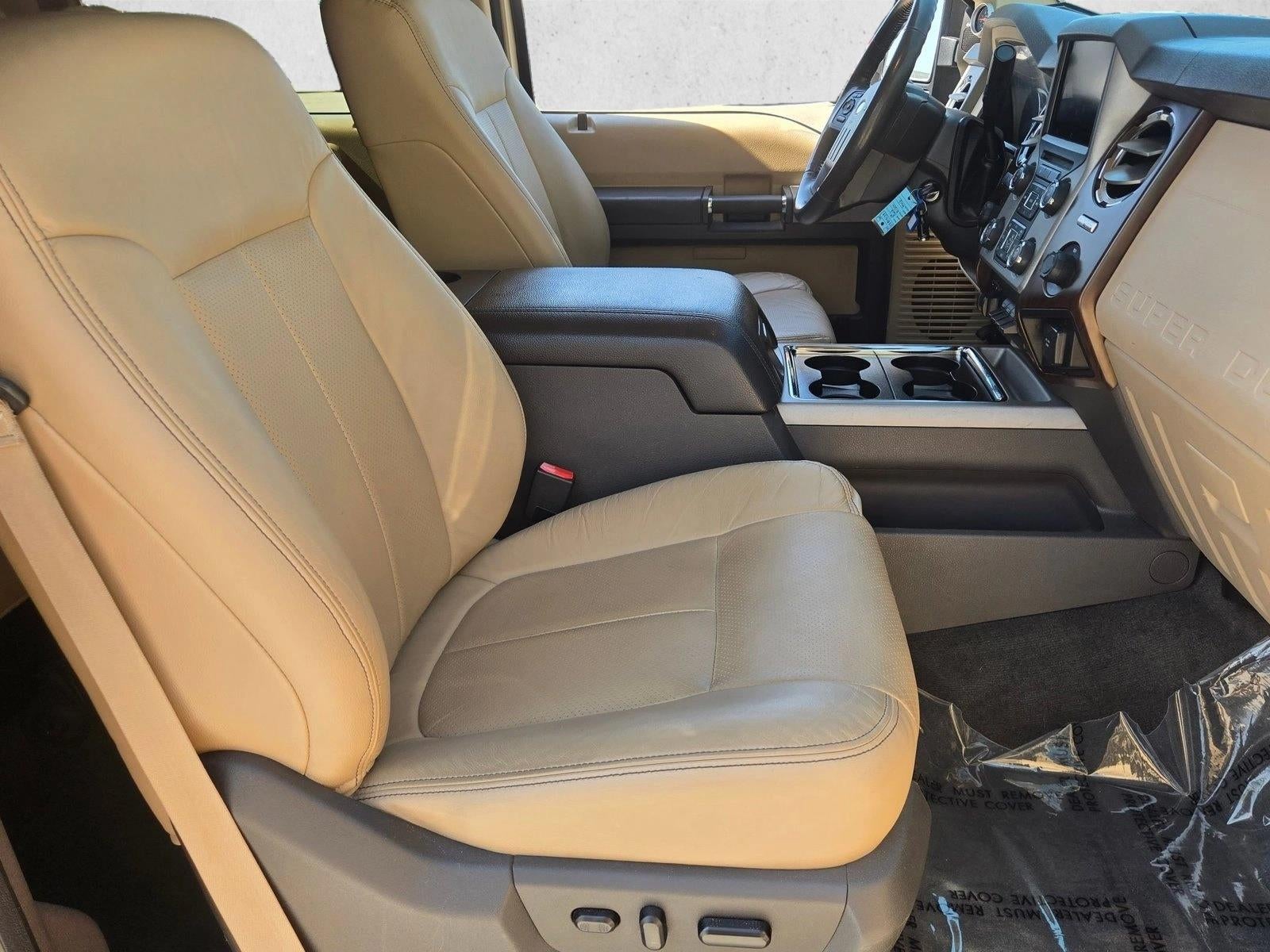 2014 Ford Super Duty F-350 SRW 2WD Crew Cab 6-3/4 Ft Box Lariat