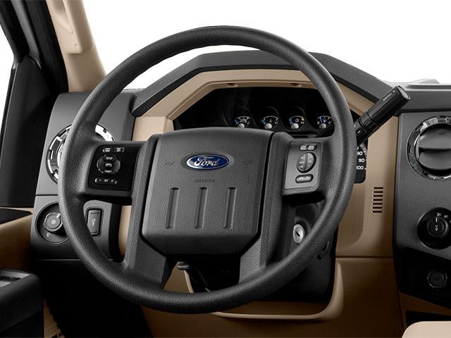 2014 Ford Super Duty F-350 SRW 2WD Crew Cab 6-3/4 Ft Box Lariat