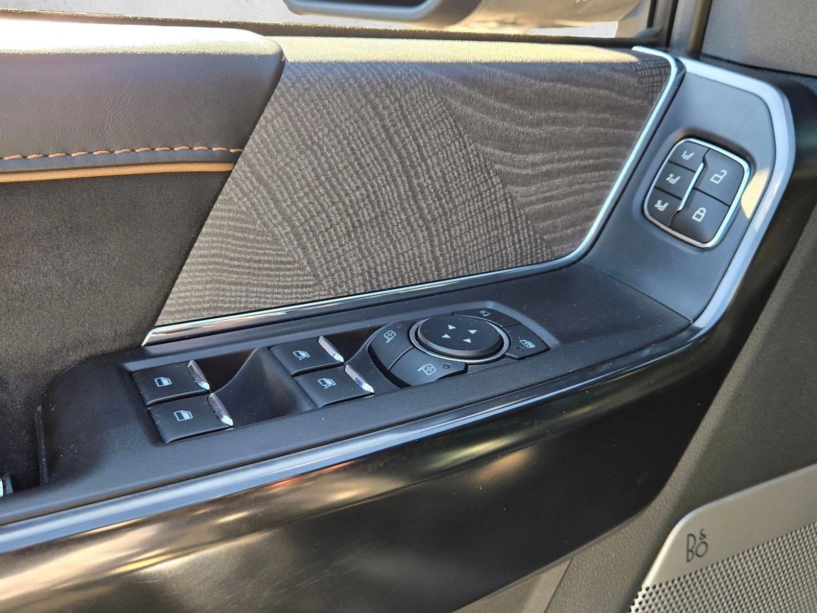 2021 Ford F-150 Platinum 4WD SuperCrew 5.5' Box