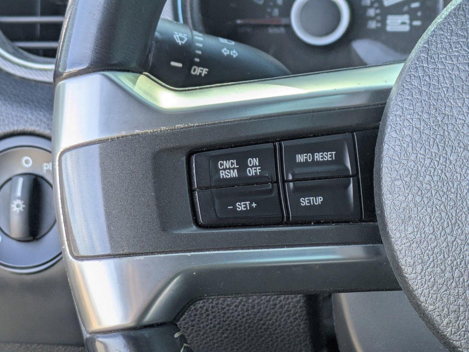 2014 Ford Mustang 2dr Cpe V6