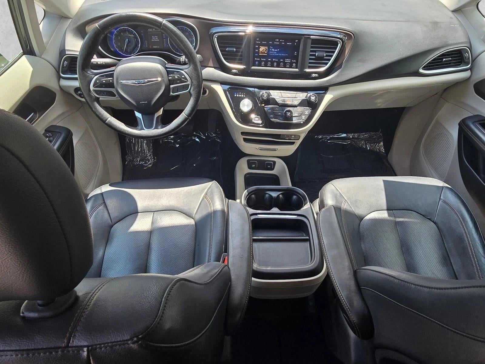 2019 Chrysler Pacifica Touring L FWD