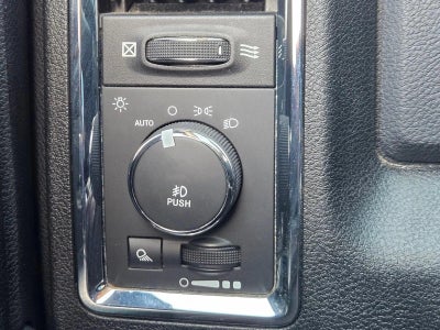 2016 RAM 2500 4WD Crew Cab 6.4 Ft Box Laramie