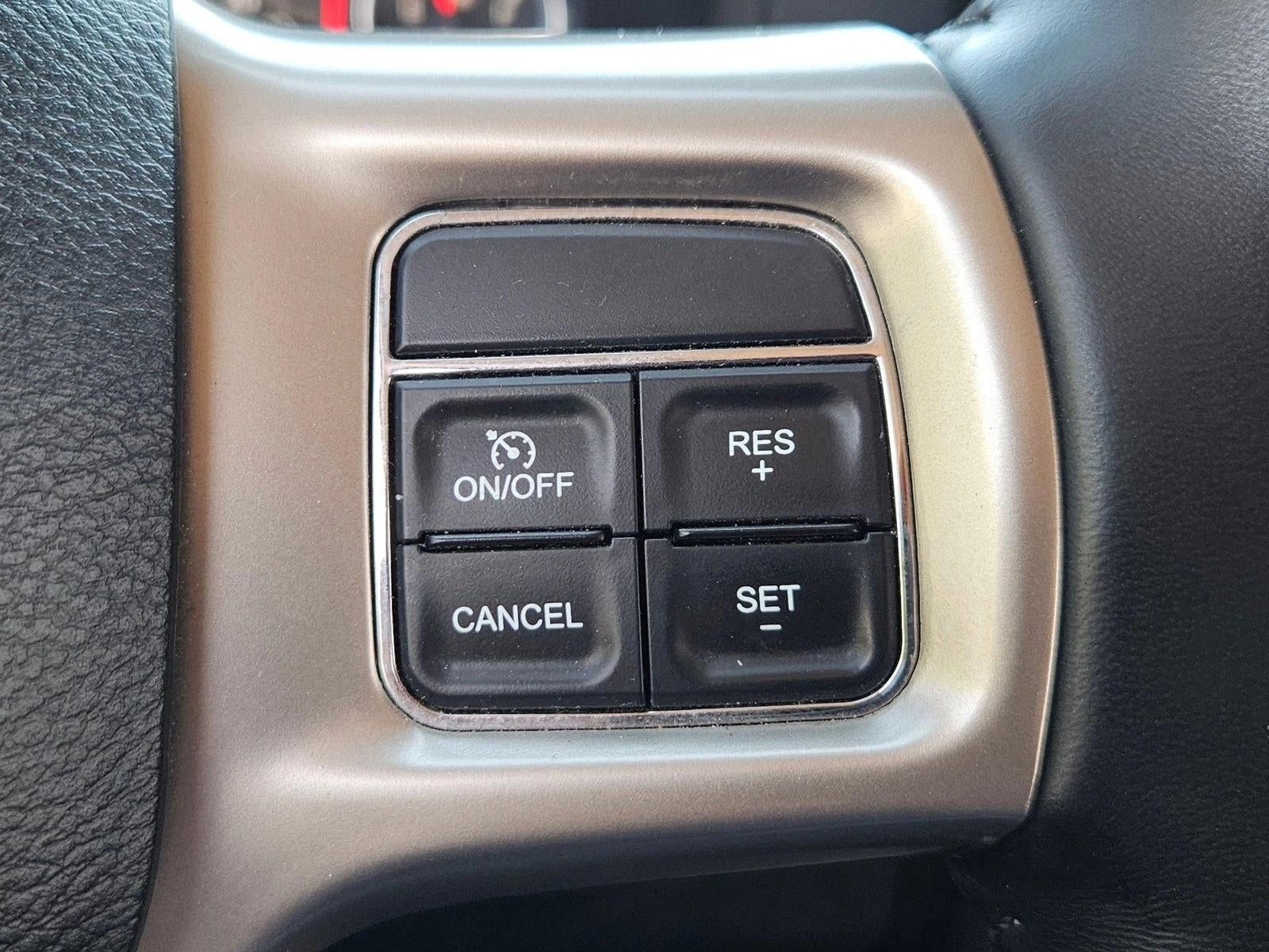 2016 RAM 2500 4WD Crew Cab 6.4 Ft Box Laramie