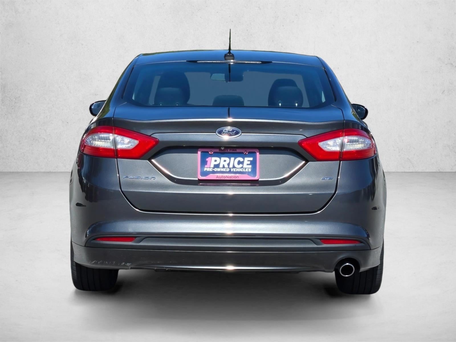 2015 Ford Fusion 4dr Sdn SE FWD
