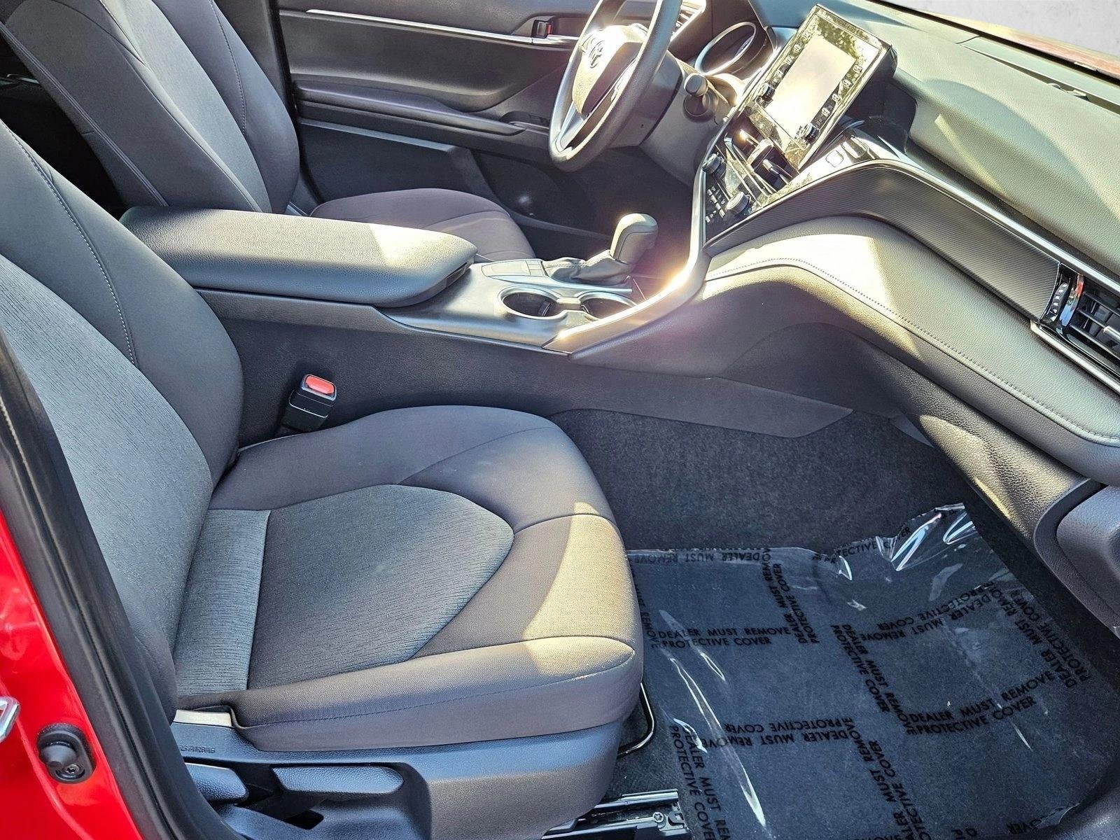 2024 Toyota Camry LE Auto (SE)