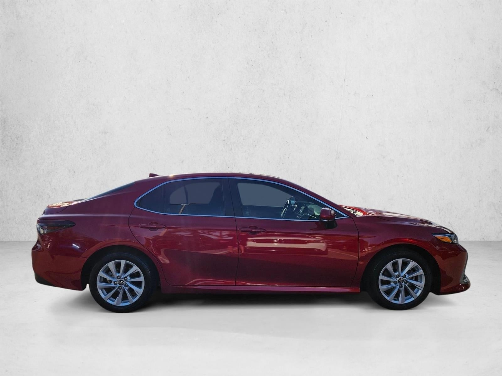 2024 Toyota Camry LE Auto (SE)