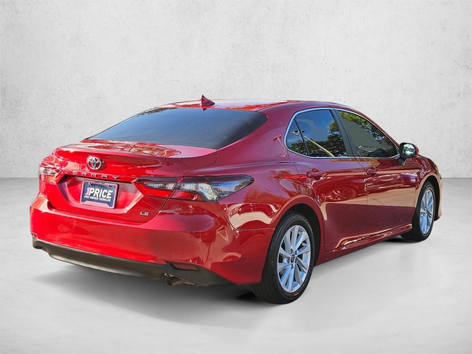2024 Toyota Camry LE Auto (SE)