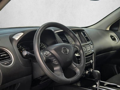 2018 Nissan Pathfinder FWD SV