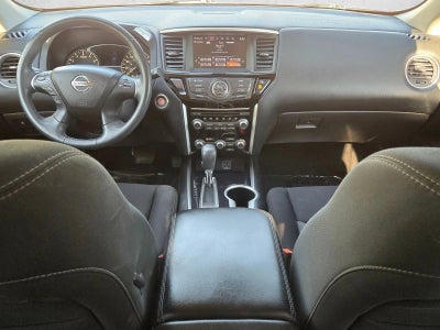 2018 Nissan Pathfinder FWD SV