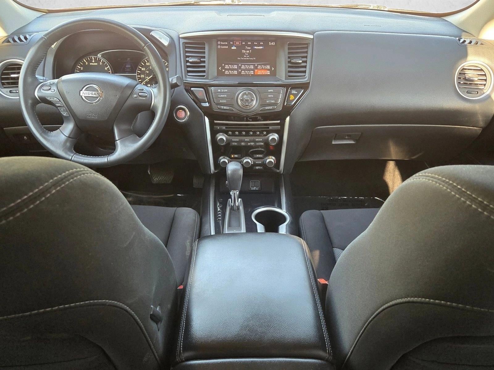 2018 Nissan Pathfinder FWD SV