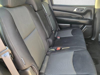 2018 Nissan Pathfinder FWD SV