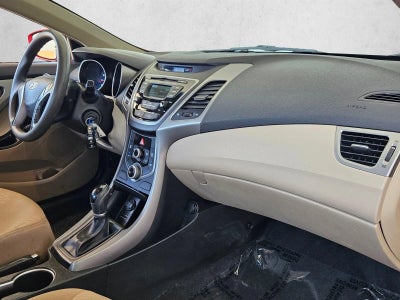 2016 Hyundai ELANTRA 4dr Sdn Auto SE