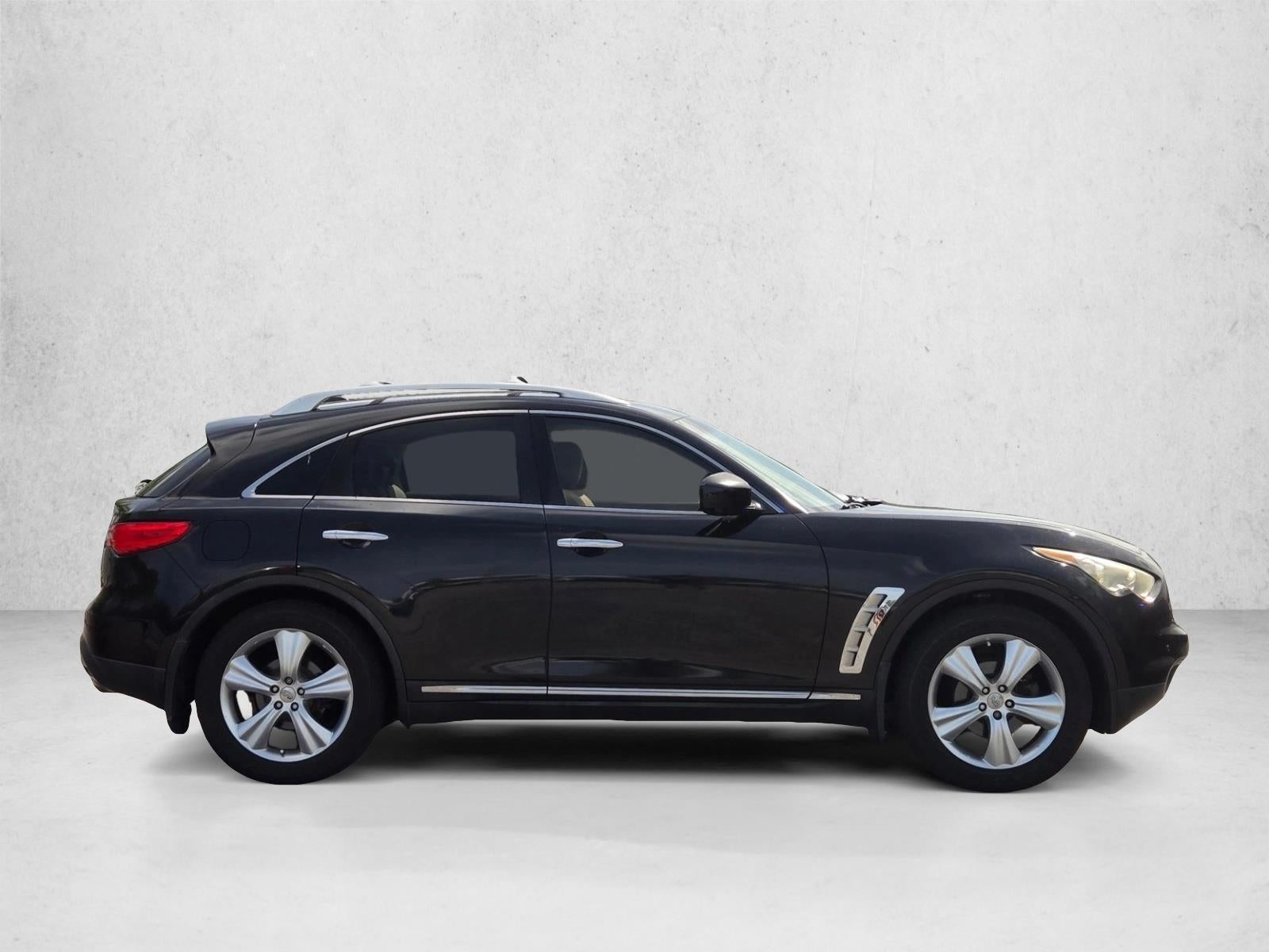 2011 INFINITI FX35 Base