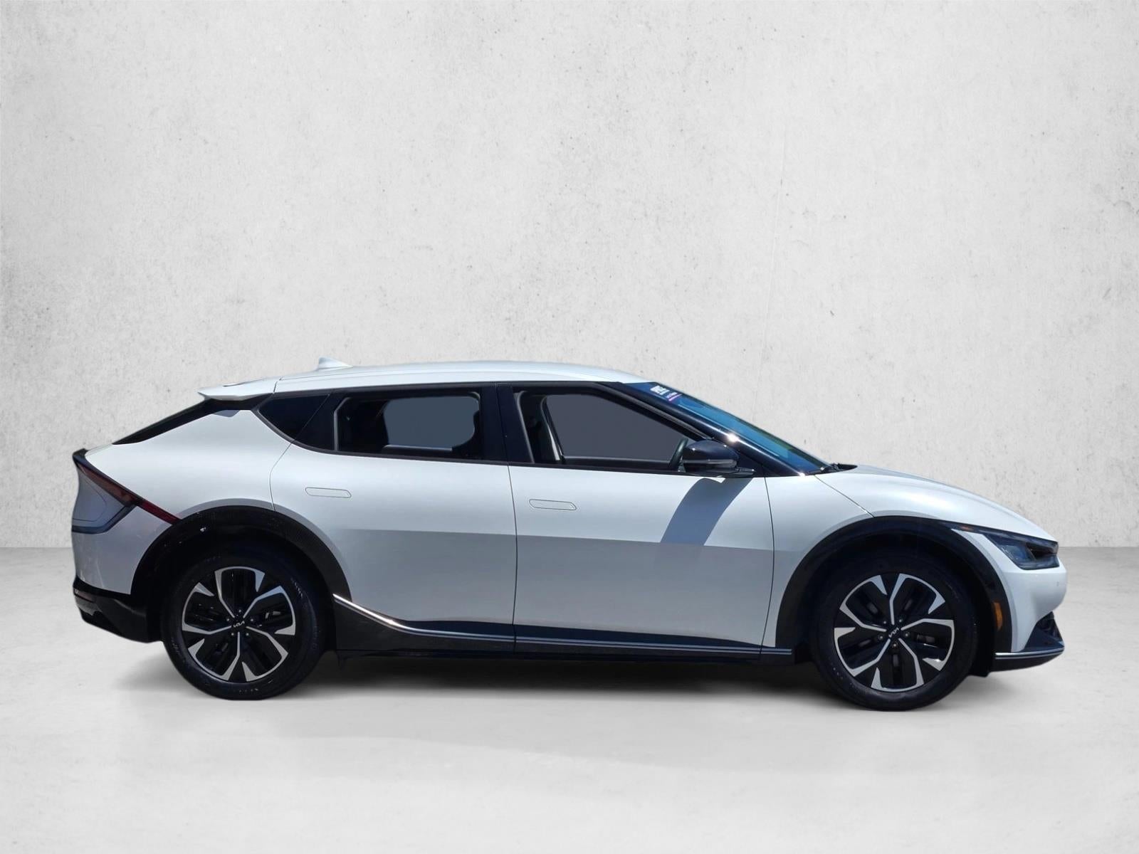 2022 Kia EV6 Wind RWD