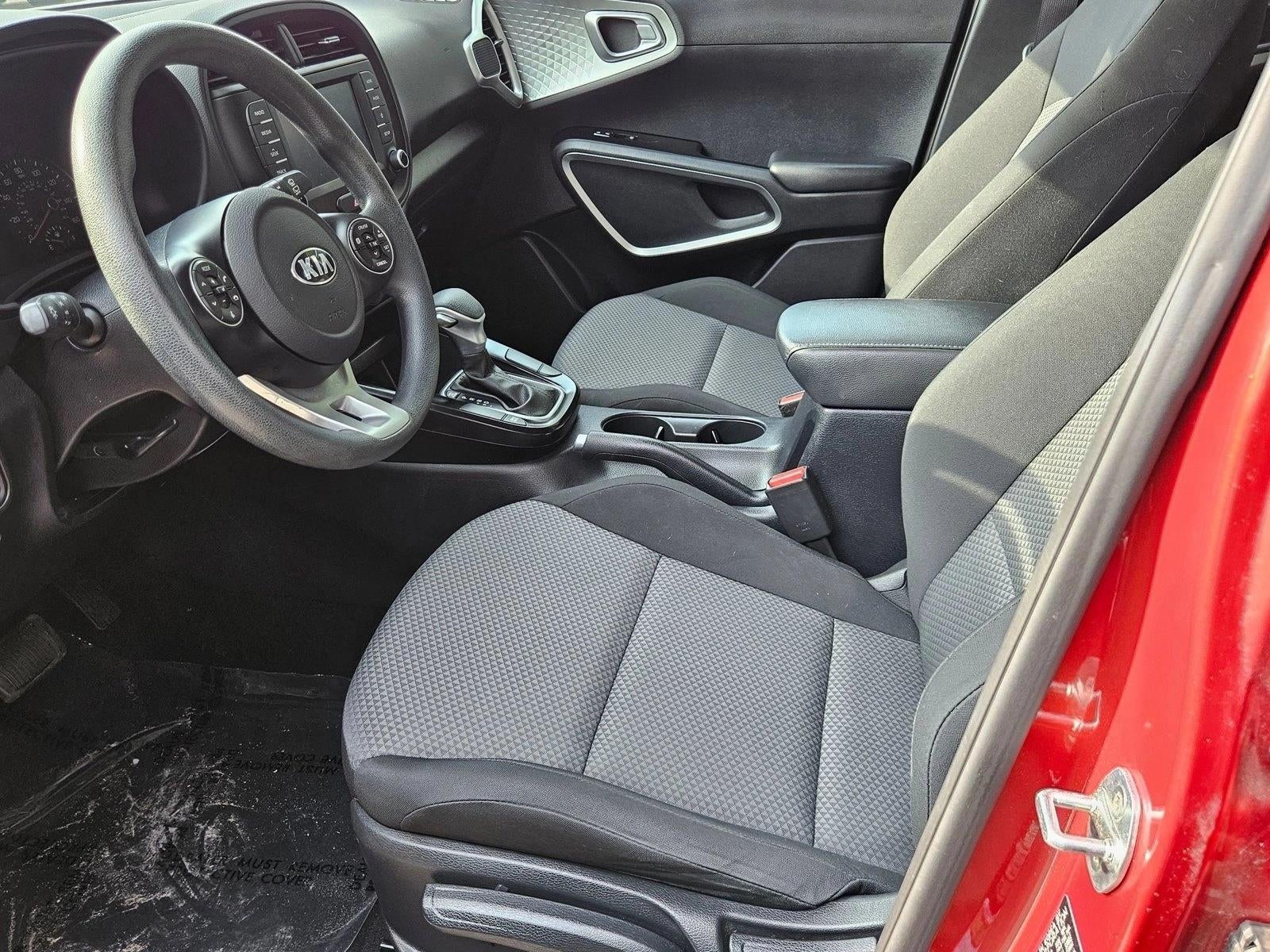 2020 Kia Soul LX IVT