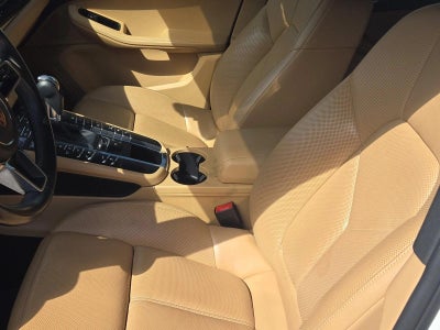 2018 Porsche Macan AWD
