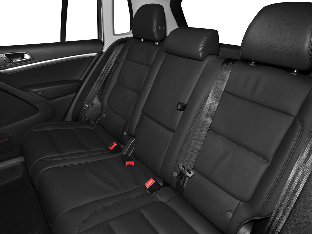 2016 Volkswagen Tiguan 2WD 4dr Auto S