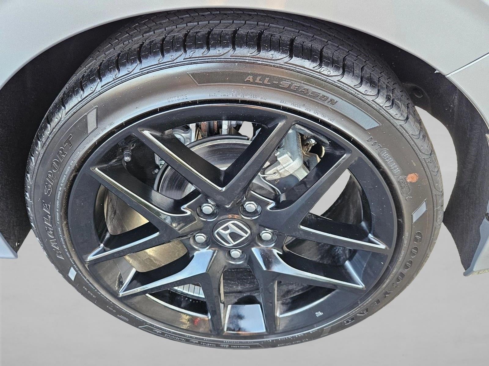 2025 Honda Civic Hatchback Sport CVT