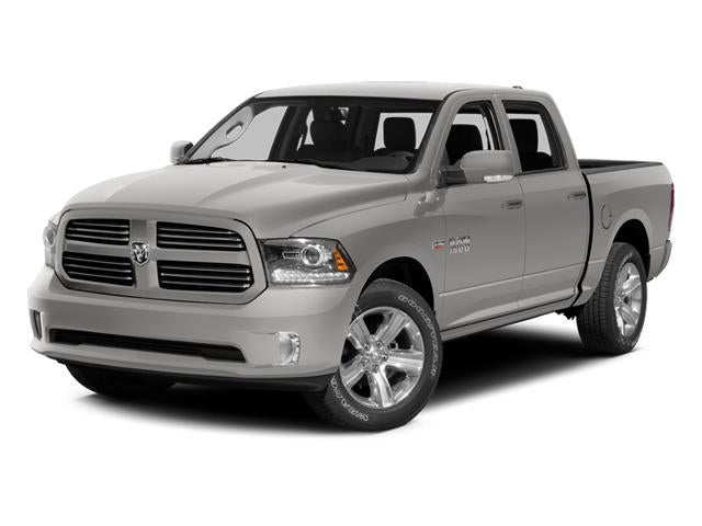 2014 RAM 1500 4WD Crew Cab 5.7 Ft Box Sport