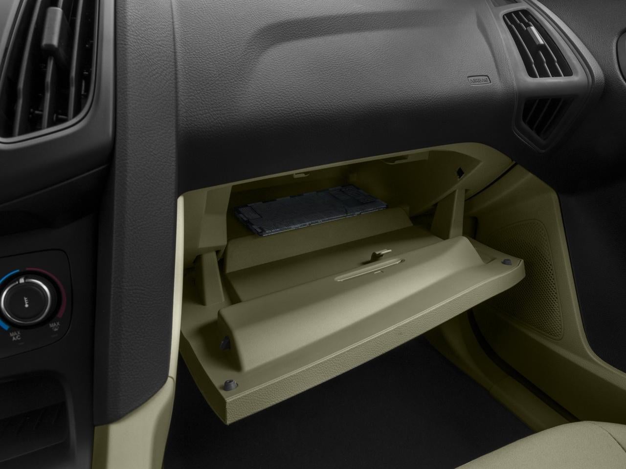 2017 Ford Focus SE Sedan