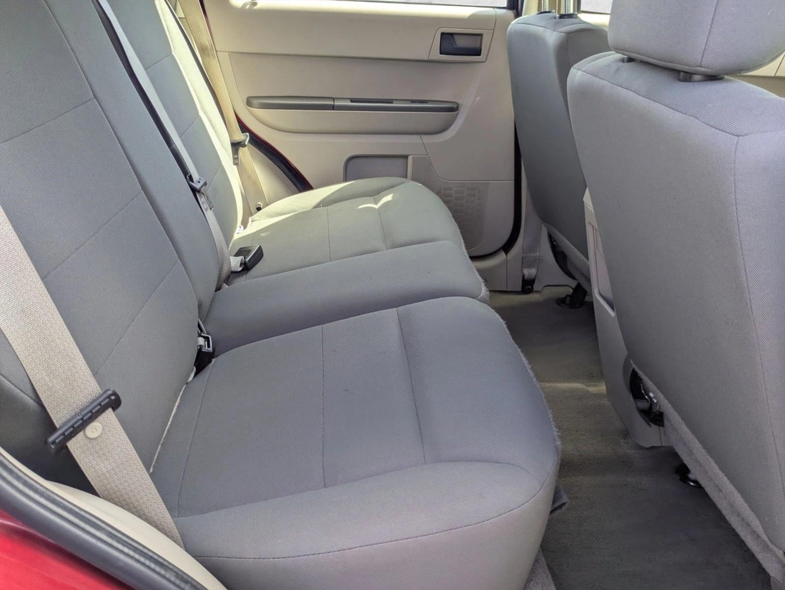2012 Ford Escape FWD 4dr XLS